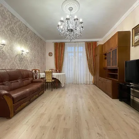 Apart, Komsomolskaya Minsk