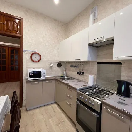 Apart, Komsomolskaya Apartment *