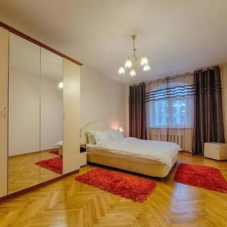Apart, Komsomolskaya Мінськ