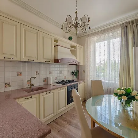 Apart, Komsomolskaya * Мінськ